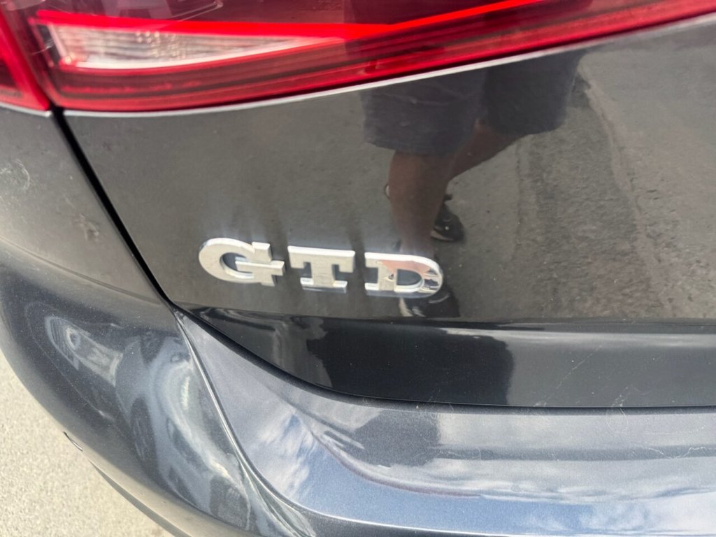 Used Volkswagen Golf 2017 for sale - 76883005: Photo 46