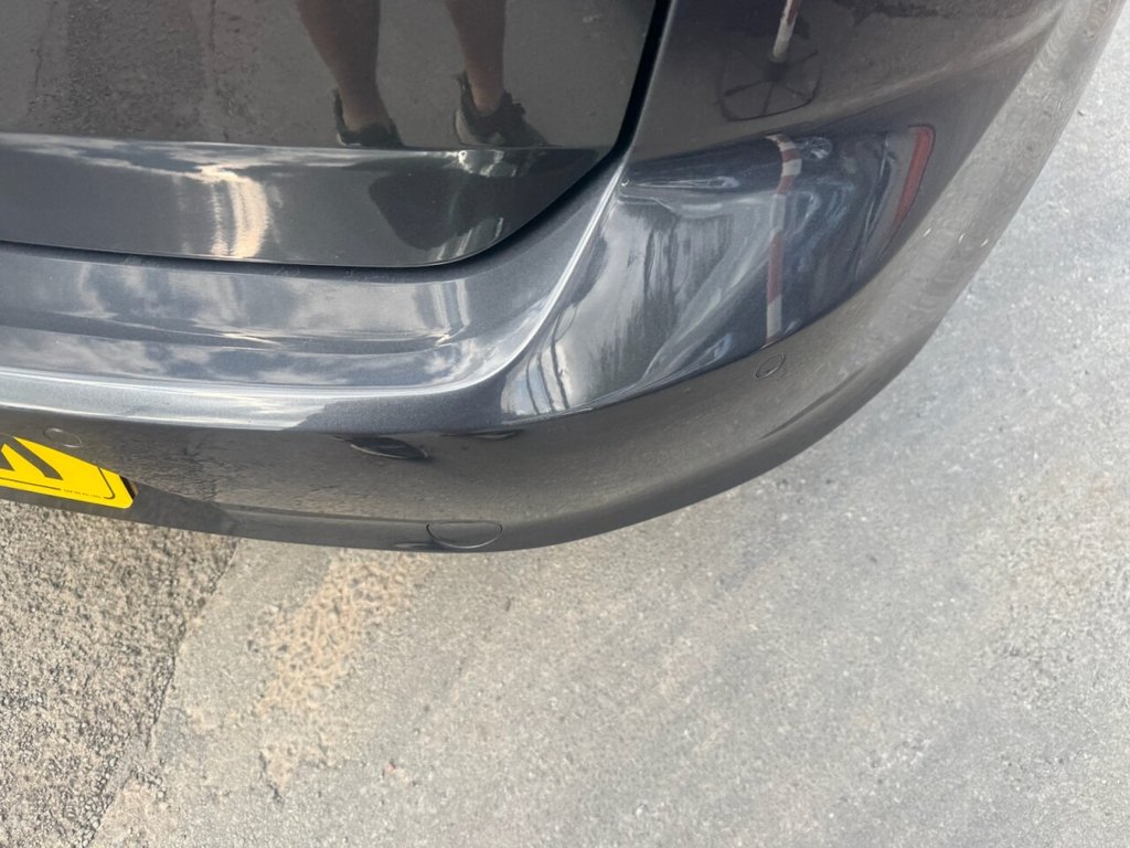 Used Volkswagen Golf 2017 for sale - 76883005: Photo 48