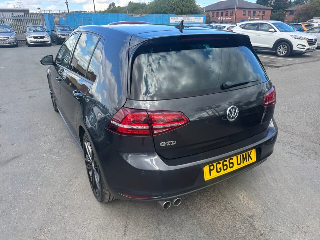 Used Volkswagen Golf 2017 for sale - 76883005: Photo 6