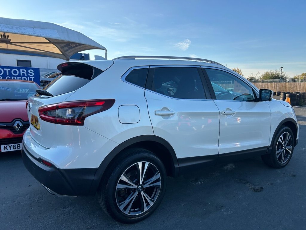 Used Nissan Qashqai 2017 for sale - 76118821: Photo 44