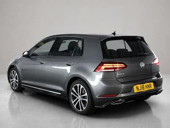 Used Volkswagen Golf 2018 for sale - 79722782: Photo