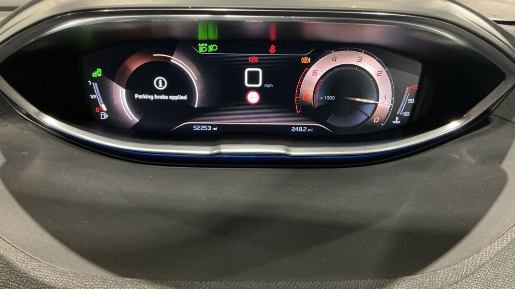 Used Peugeot 3008 2018 for sale - 77655145: Photo 9