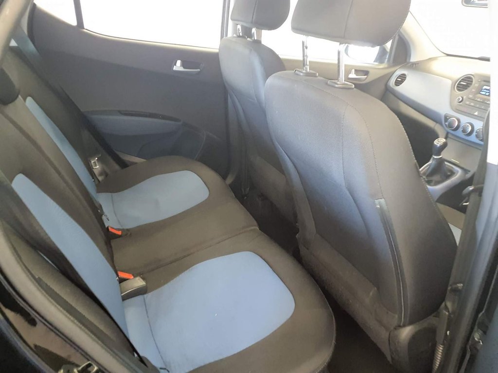 Used Hyundai i10 2015 for sale - 78181436: Photo 10