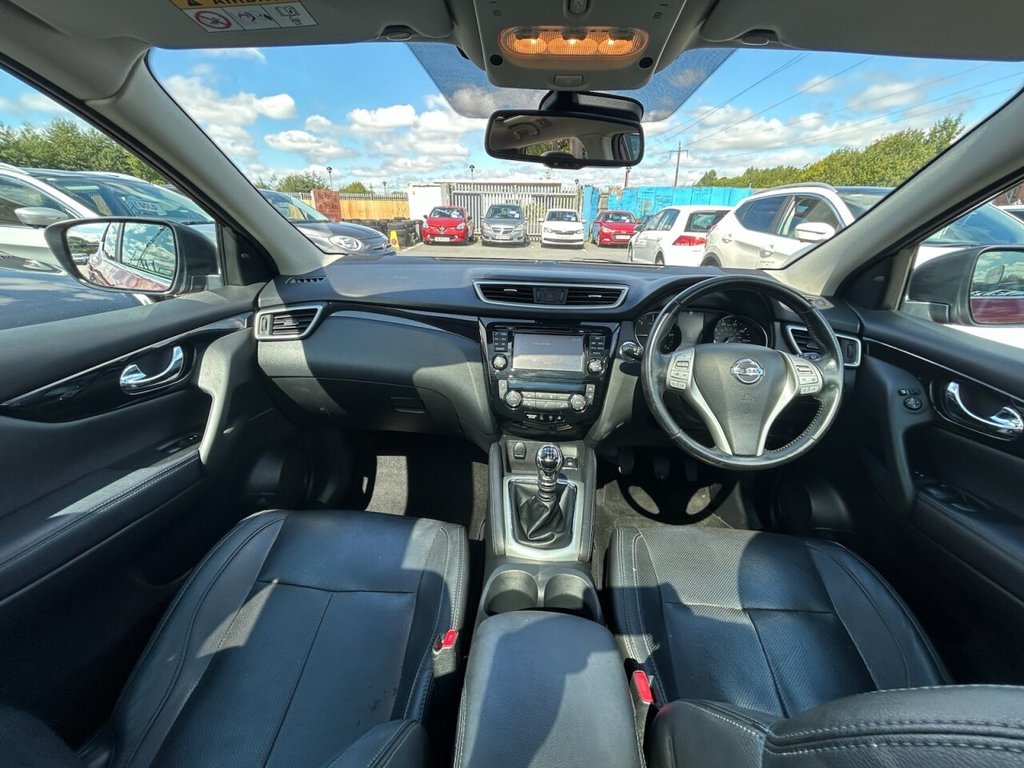 Used Nissan Qashqai 2017 for sale - 76569780: Photo 8