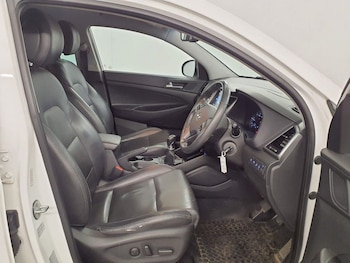 Used Hyundai TUCSON 2016 for sale - 75559594: Photo