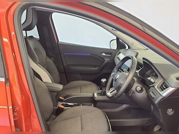 Used Renault Captur 2021 for sale - 78314882: Photo