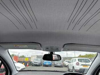 Used Peugeot 2008 2015 for sale - 79708506: Photo