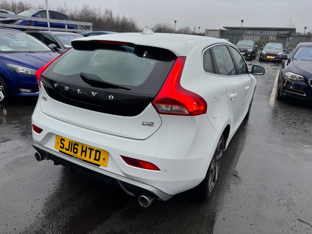 Used Volvo V40 2016 for sale - 77437189: Photo 13