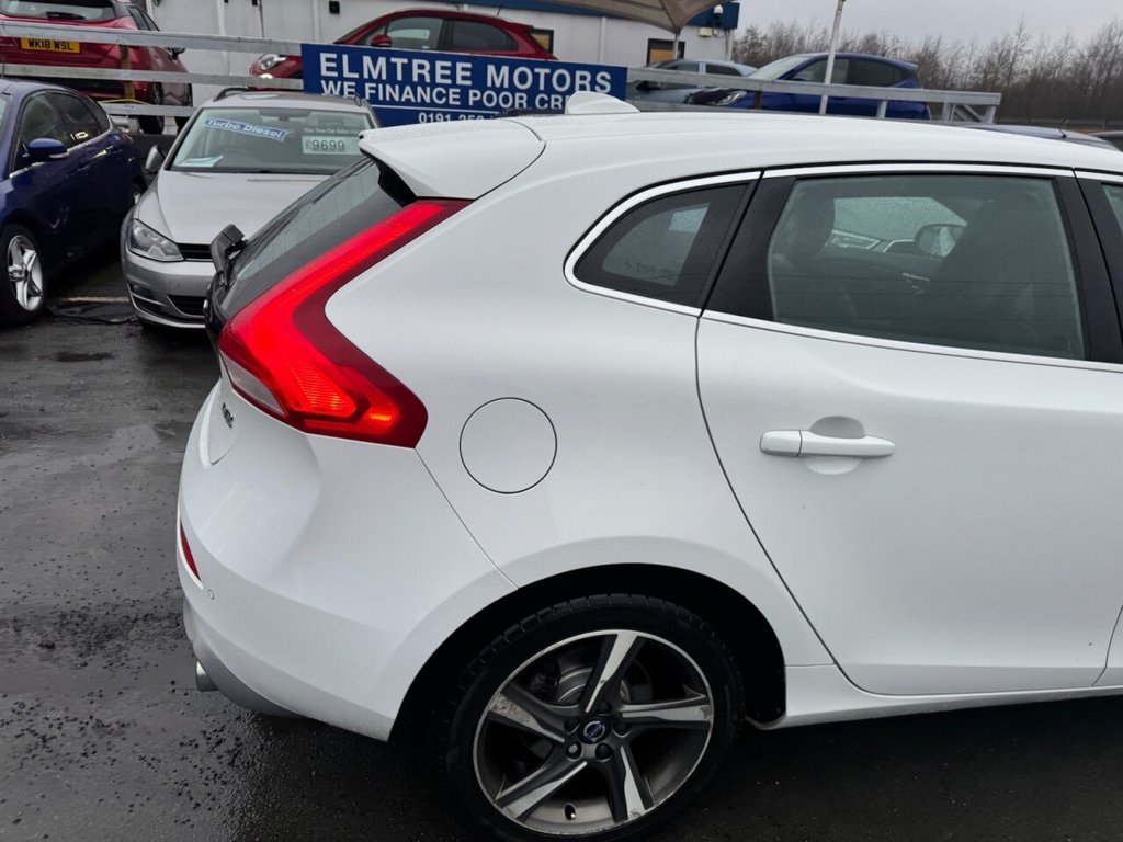 Used Volvo V40 2016 for sale - 77437189: Photo 16