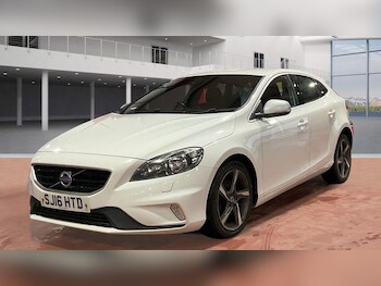 Used Volvo V40 2016 for sale - 77437189: Photo