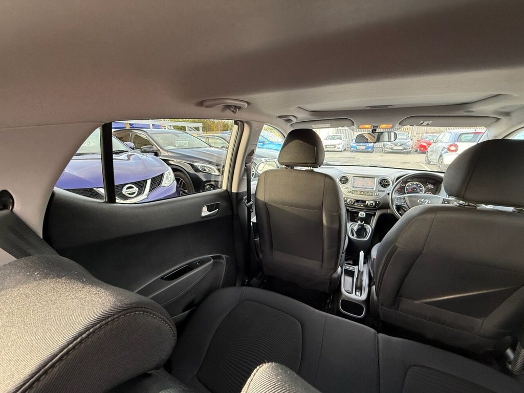 Used Hyundai i10 2018 for sale - 76510158: Photo 30