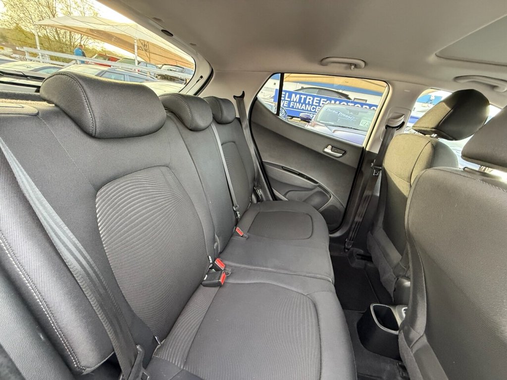 Used Hyundai i10 2018 for sale - 76510158: Photo 34