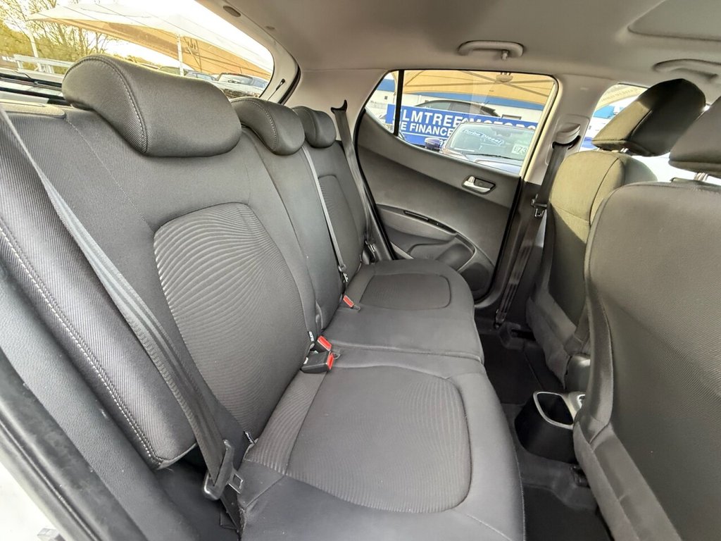 Used Hyundai i10 2018 for sale - 76510158: Photo 35