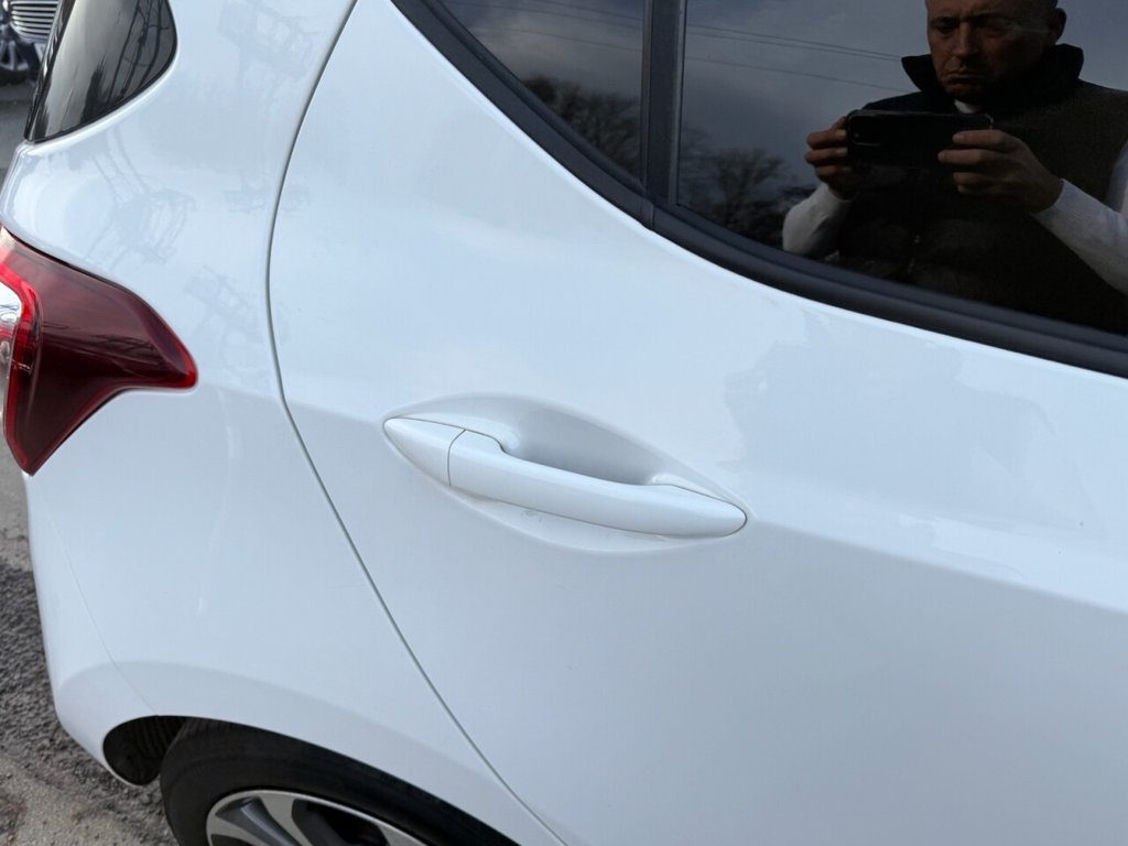 Used Hyundai i10 2018 for sale - 76510158: Photo 47