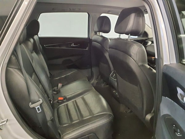 Used Kia Sorento 2015 for sale - 76267007: Photo 11