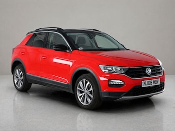 Used Volkswagen T-Roc 2018 for sale - 79141900: Photo