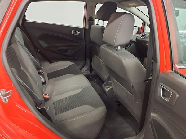 Used Ford Fiesta 2015 for sale - 76223560: Photo 11