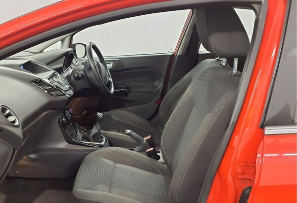 Used Ford Fiesta 2015 for sale - 76223560: Photo 9