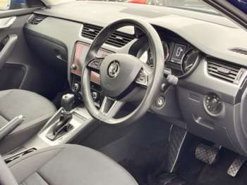 Used Skoda Octavia 2017 for sale - 74916803: Photo