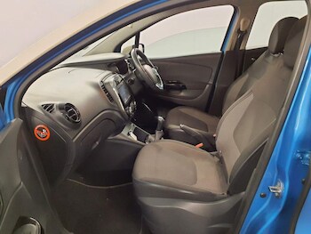 Used Renault Captur 2015 for sale - 77408030: Photo