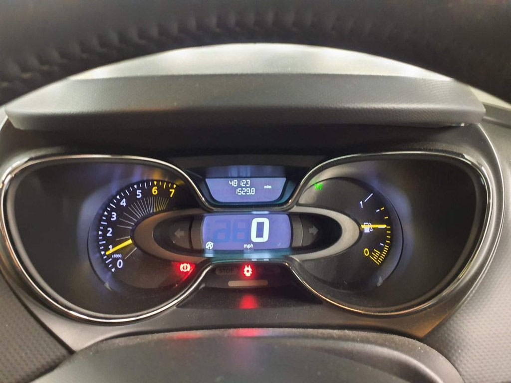 Used Renault Captur 2015 for sale - 77408030: Photo 8