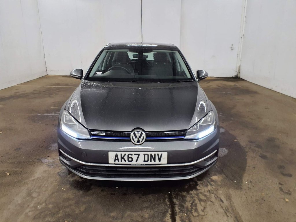 Used Volkswagen Golf 2017 for sale - 77356123: Photo 3