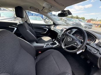 Used Vauxhall Insignia 2015 for sale - 79334108: Photo