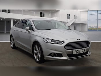 2016 (16) - 2.0 TDCi Titanium 5dr