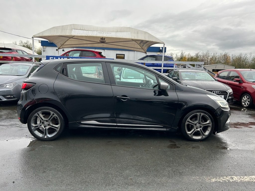 Used Renault Clio 2017 for sale - 76711289: Photo 44