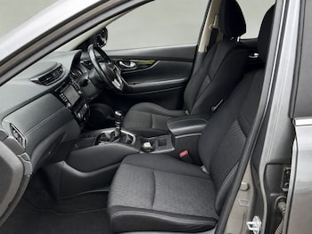 Used Nissan X-Trail 2018 for sale - 79482216: Photo