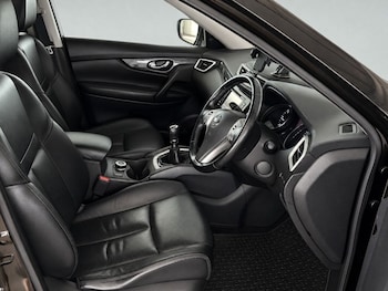 Used Nissan X-Trail 2016 for sale - 79358321: Photo
