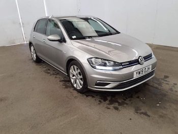 Used Volkswagen Golf 2019 for sale - 78850541: Photo