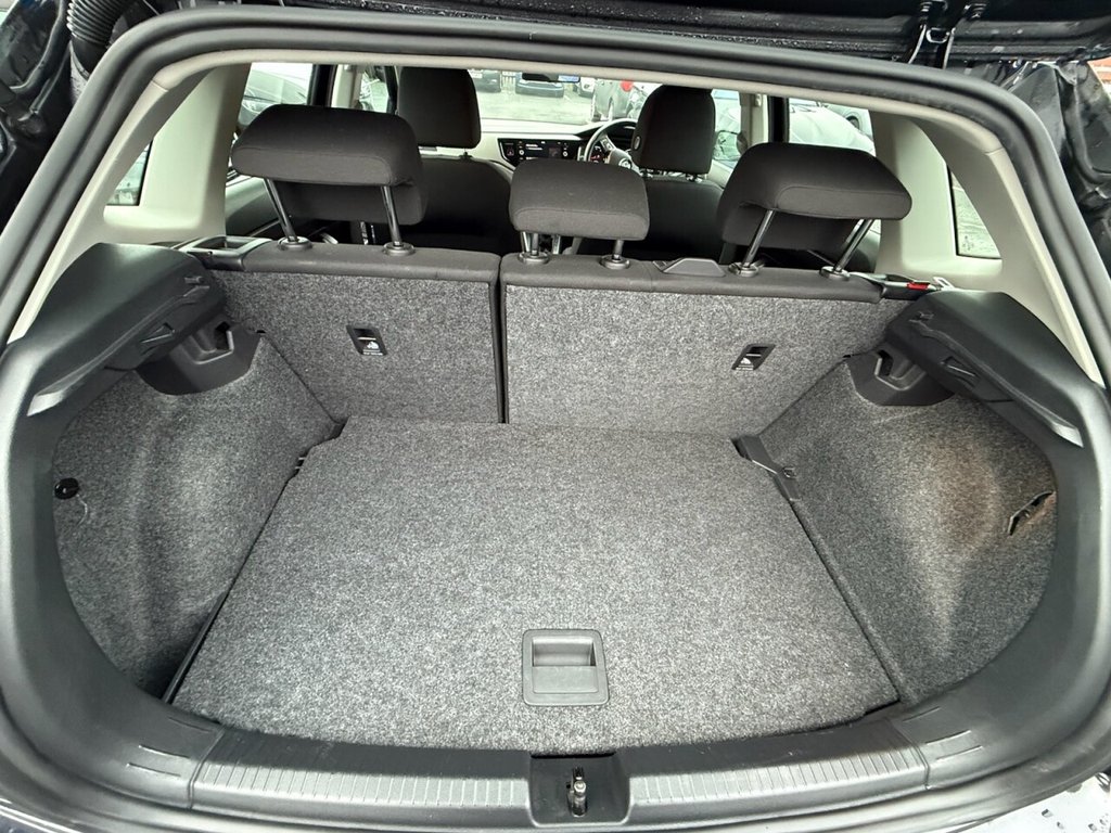 Used Volkswagen Polo 2018 for sale - 76798031: Photo 28