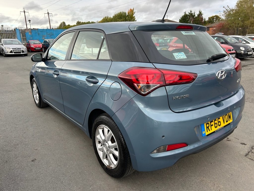 Used Hyundai i20 2016 for sale - 76038741: Photo 20
