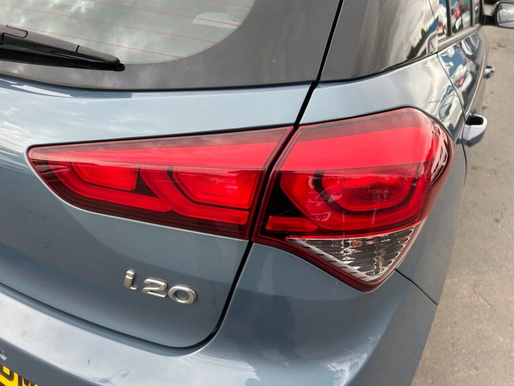 Used Hyundai i20 2016 for sale - 76038741: Photo 30