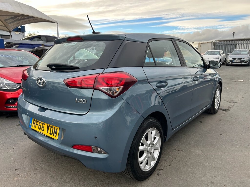 Used Hyundai i20 2016 for sale - 76038741: Photo 31