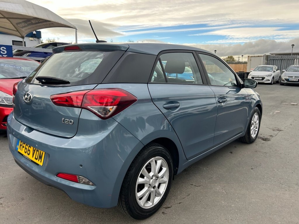 Used Hyundai i20 2016 for sale - 76038741: Photo 33