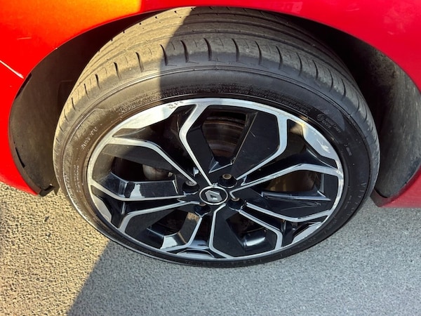 Used Renault Clio 2018 for sale - 74434465: Photo 11