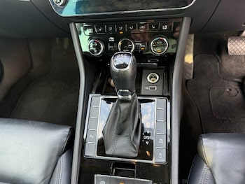 Used Skoda Superb 2019 for sale - 75527647: Photo