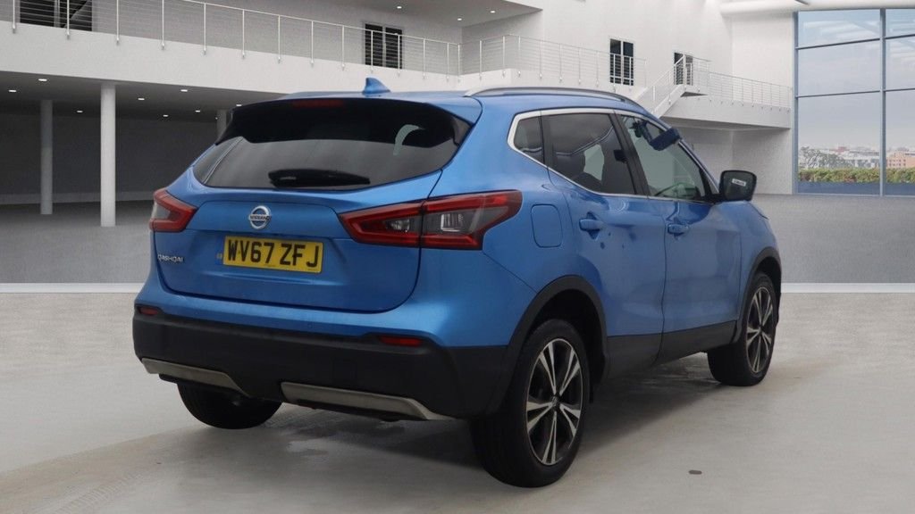 Used Nissan Qashqai 2017 for sale - 77356410: Photo 4