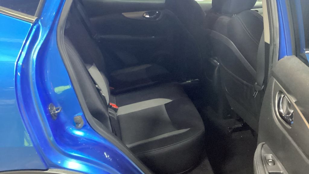 Used Nissan Qashqai 2017 for sale - 77356410: Photo 7