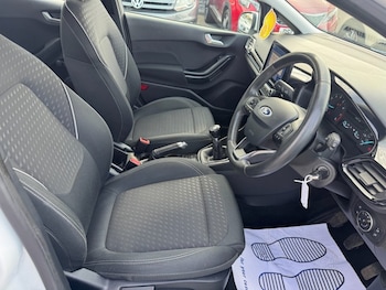 Used Ford Fiesta 2018 for sale - 74501771: Photo