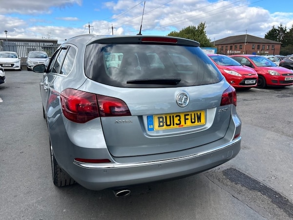 Used Vauxhall Astra 2013 for sale - 76009615: Photo 30