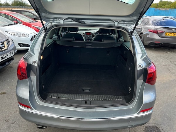 Used Vauxhall Astra 2013 for sale - 76009615: Photo 36