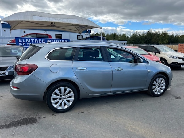 Used Vauxhall Astra 2013 for sale - 76009615: Photo 45