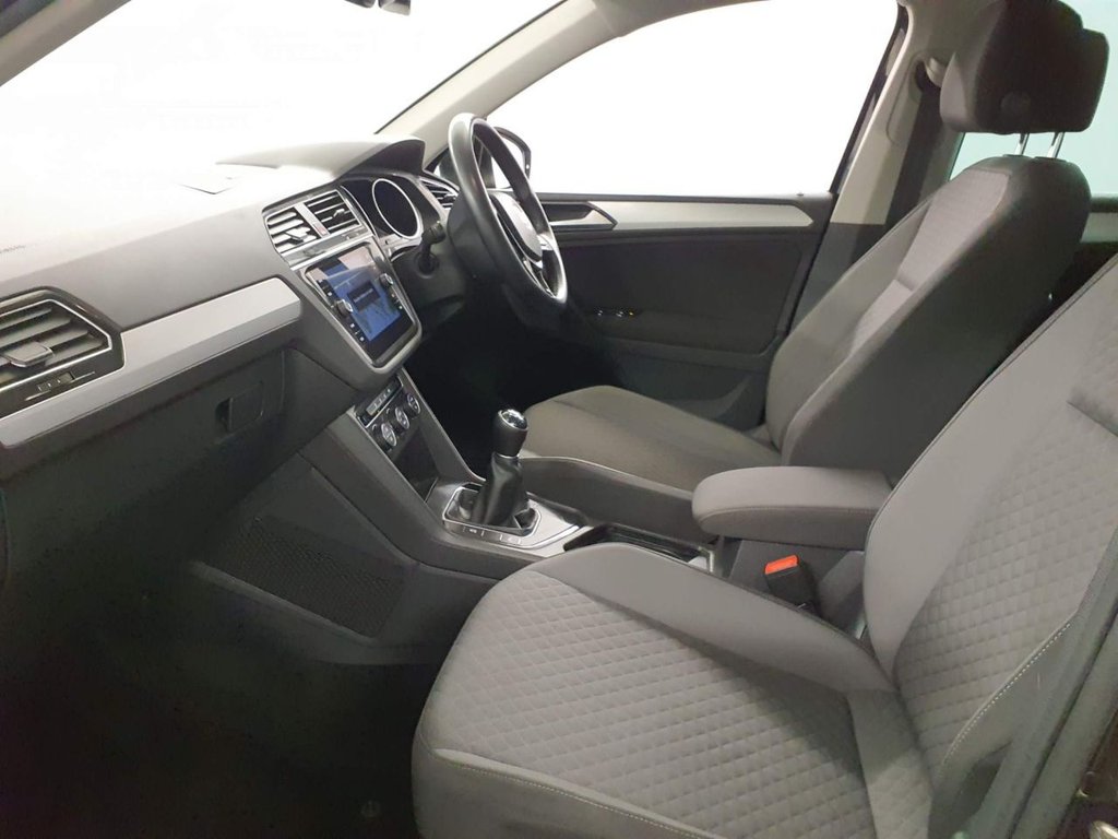 Used Volkswagen Tiguan 2019 for sale - 77594299: Photo 6