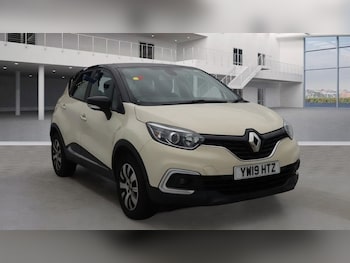 Used Renault Captur 2019 for sale - 77655134: Photo
