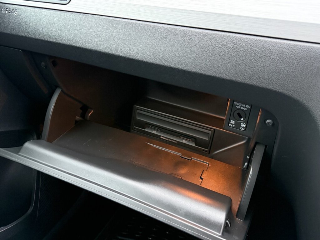 Used Skoda Rapid Spaceback 2017 for sale - 76855184: Photo 50