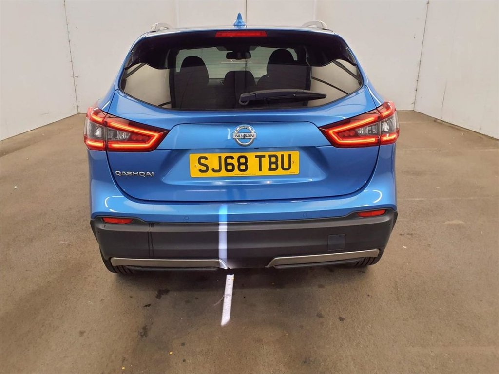 Used Nissan Qashqai 2018 for sale - 76605120: Photo 5