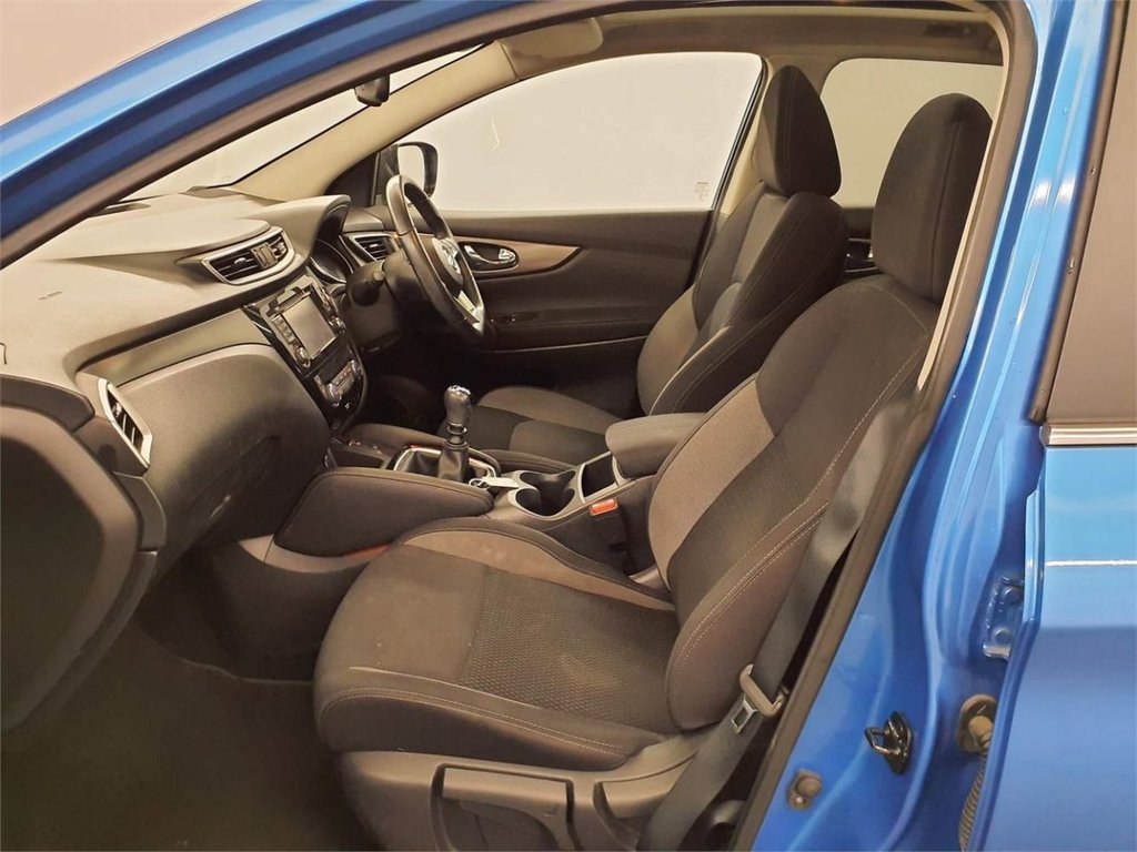 Used Nissan Qashqai 2018 for sale - 76605120: Photo 7